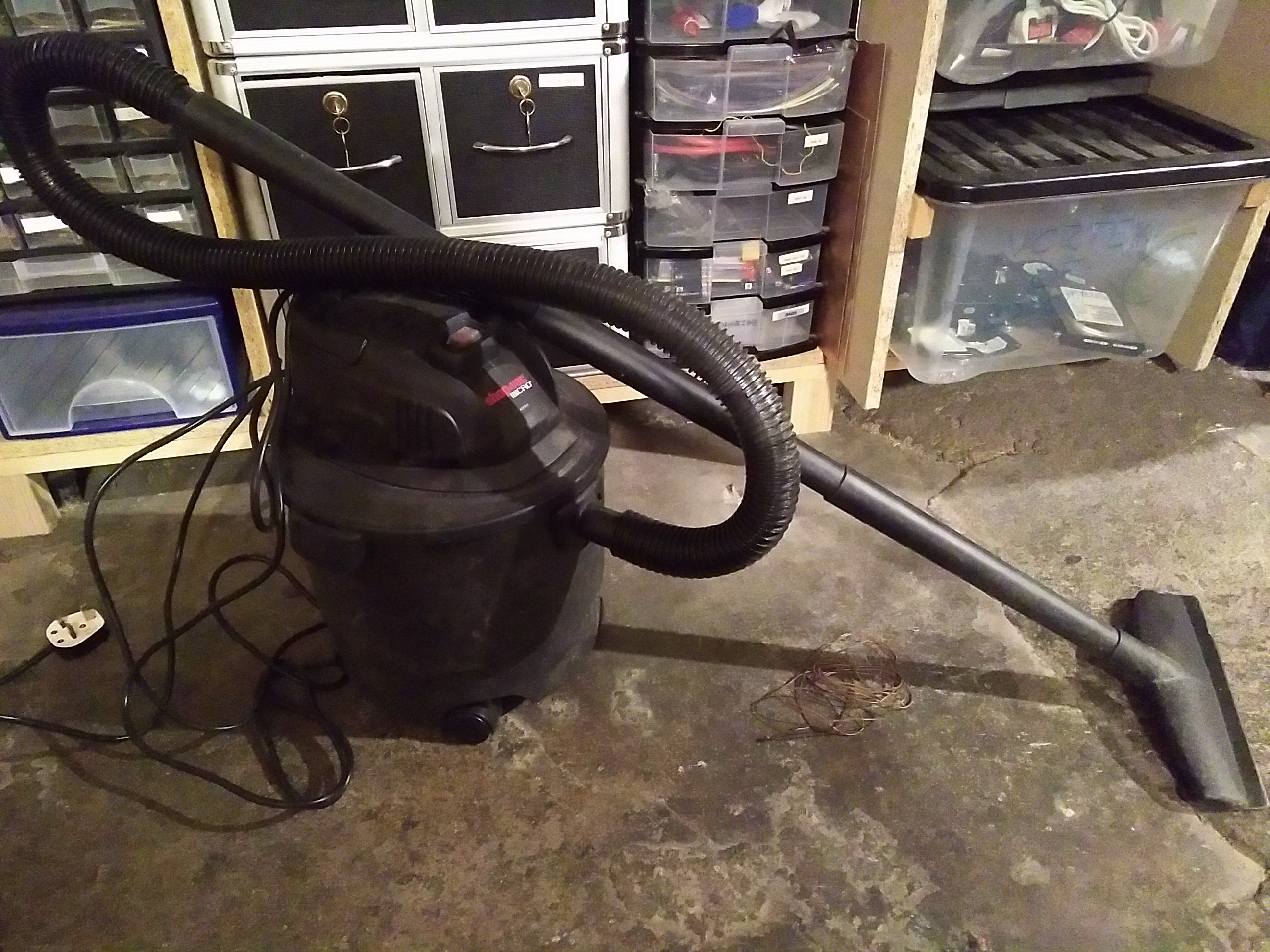 shop_vac_micro.jpg